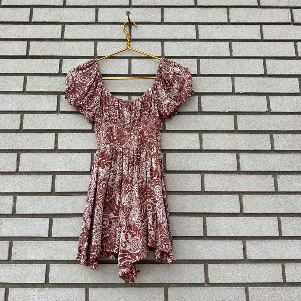 ANGIE Rust Red White Boho Floral Smocked Waist Tie Front Rayon Romper M Festival - Picture 8 of 10